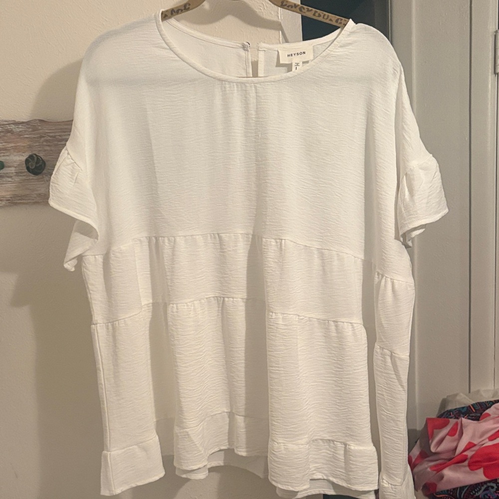 Aritzia White Textured Women's Blouse